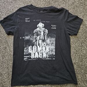 IT Chapter 2 Pennywise Clown Sometimes It Comes Back T-shirt Size Large